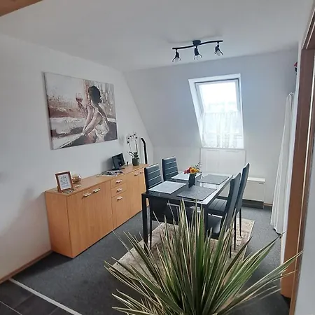 Cosy Retreat In Homestay